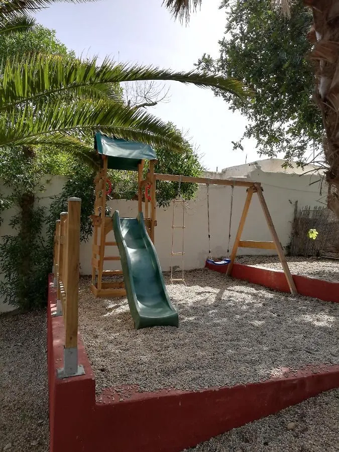 Mdina Apartman Fernan Perez 0*,