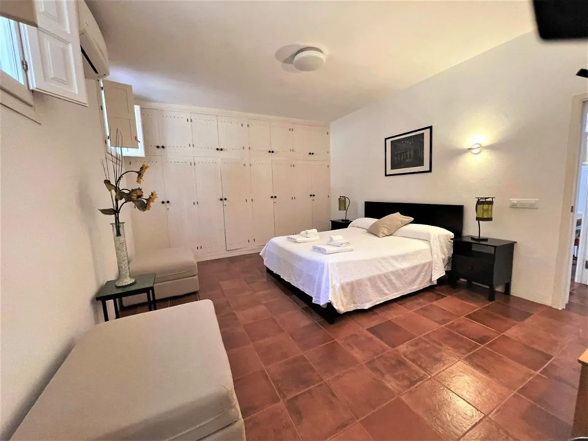Mdina Apartman Fernan Perez
